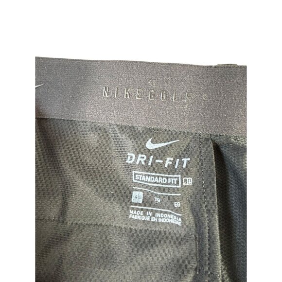 Nike Golf Black Shorts Men's Size 40 Standard Fit Pockets Stretch Cool Sport - Picture 2 of 8